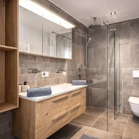 Ziller Delight - Stylish With Balcony & Mountain View Vakantiehuis *