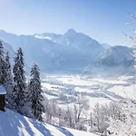Ziller Delight - Stylish Apartment With Balcony & Mountain View *