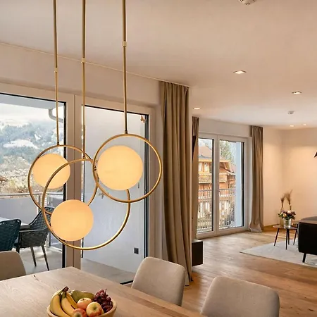Ziller Delight - Stylish Apartment With Balcony & Mountain View Ferienhaus